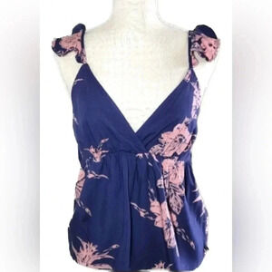 Roxy blue/pink floral flutter sleeve v-neck tank Juniors large